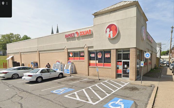 Pictures of Retail property located at 821 Chartiers Ave, McKees Rocks, PA 15136 for sales - image #1