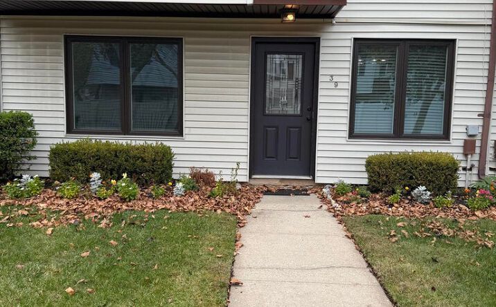 Pictures of Multifamily property located at 39 RAILY CT, STATEN ISLAND, NY 10312 for sales - image #1