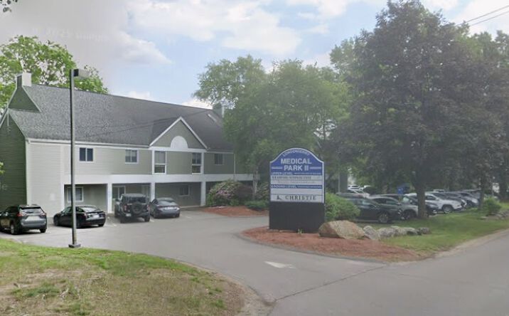 Pictures of Office property located at 41 Buttrick Rd, Londonderry, NH 03053 for sales - image #1
