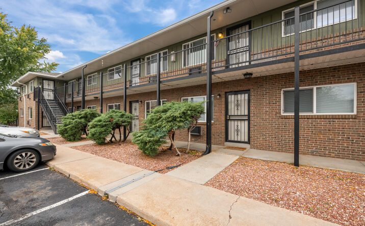 Pictures of Multifamily property located at 6915 W 24th Ave, Edgewater, CO 80214 for sales - image #1