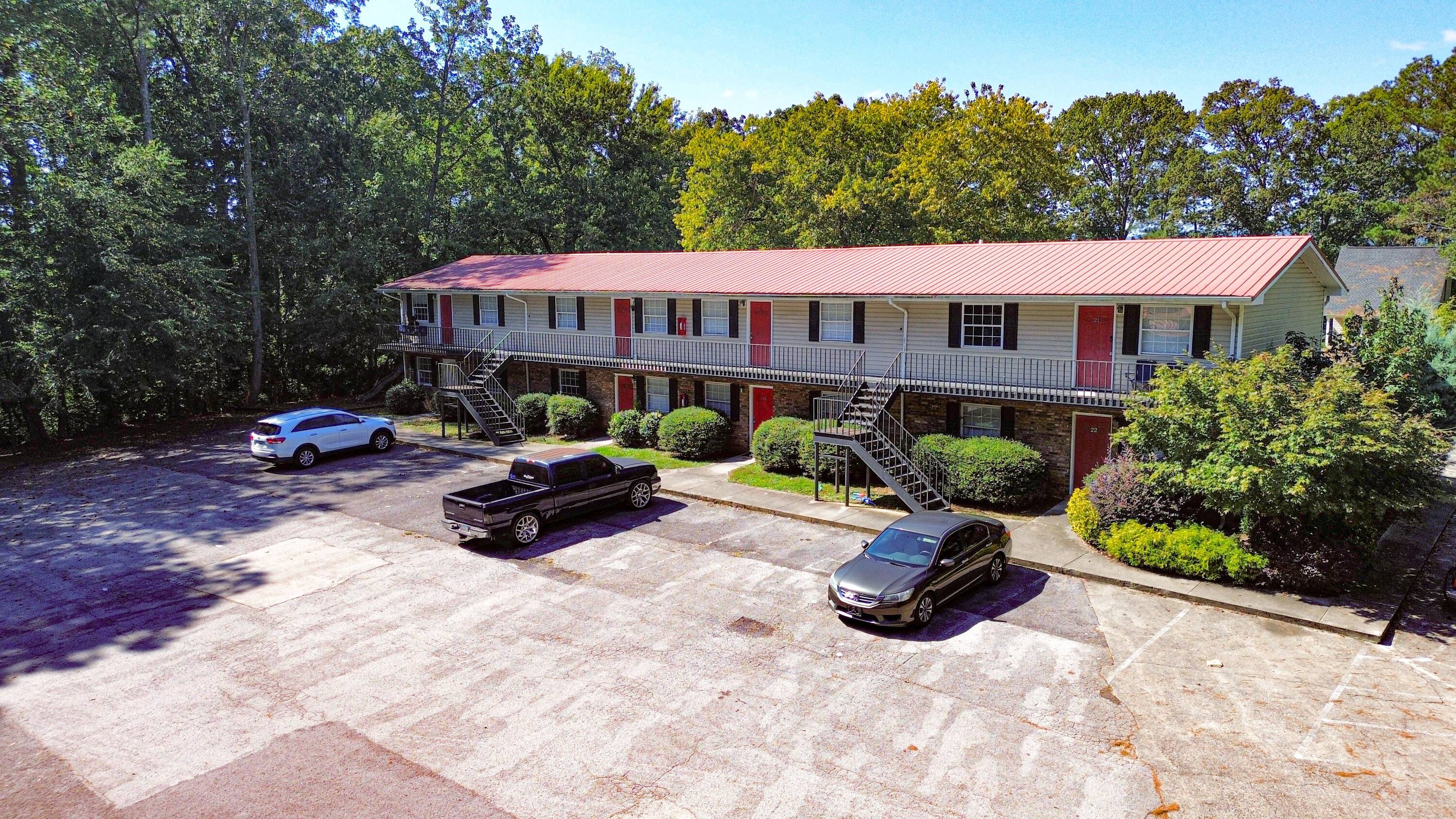 1418 Burgess Dr, Dalton, GA 30721