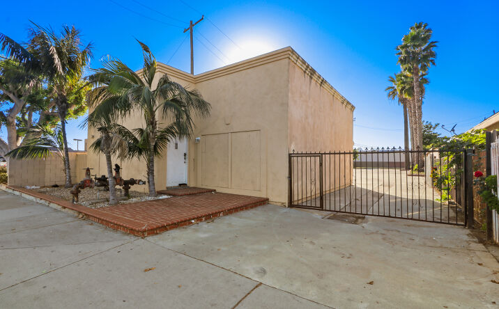 Pictures of Retail property located at 1718 N Fairview St, Santa Ana, CA 92706 for sales - image #1