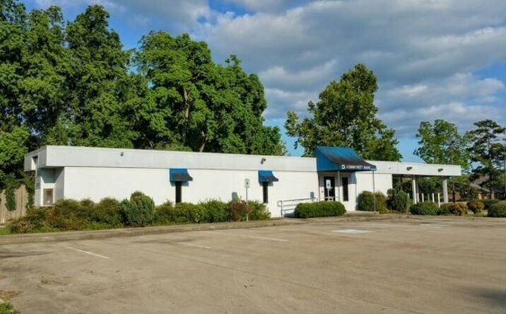 Pictures of Mixed Use, Office, Retail property located at 11499 US-69, Warren, TX 77664 for sales - image #1