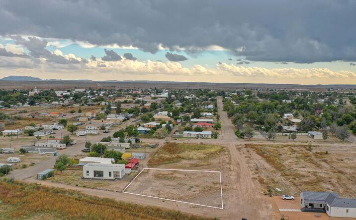 Pictures of Land property located at 1006 N Summer St, Marfa, TX 79843 for sales - image #1