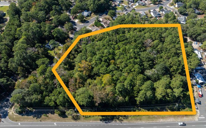 Pictures of Land property located at 6634 Carolina Beach Rd., Wilmington, NC 28412 for sales - image #1