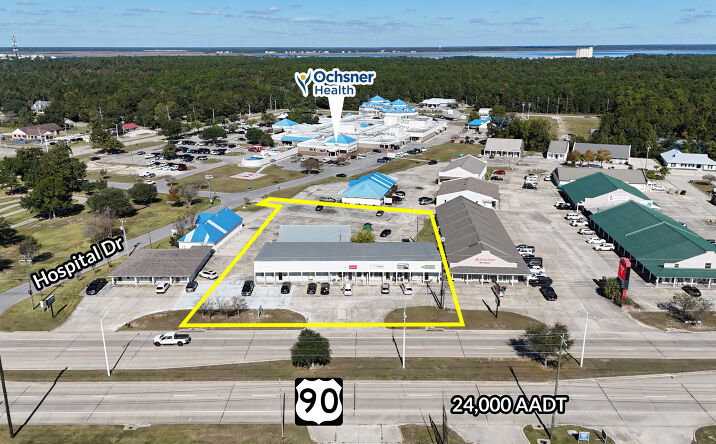 Pictures of Office, Retail property located at 843 US-90, Bay St. Louis, MS 39520 for sales - image #1