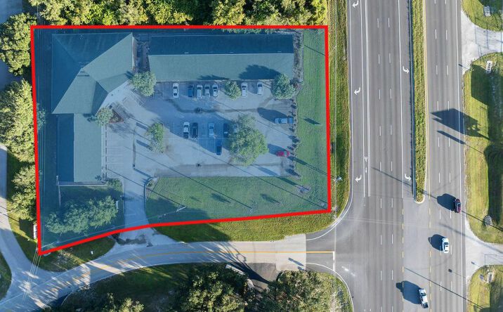 Pictures of Mixed Use, Office, Retail property located at 7177 S George Blvd, Sebring, FL 33875 for sales - image #1
