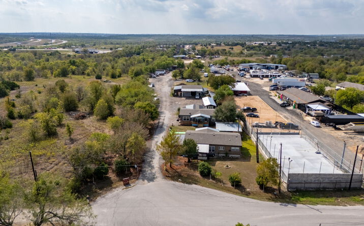 Pictures of Industrial, Land, Mixed Use, Mobile Home Park, Multifamily property located at 10811 San Jose Ave, Del Valle, TX 78617 for sales - image #1