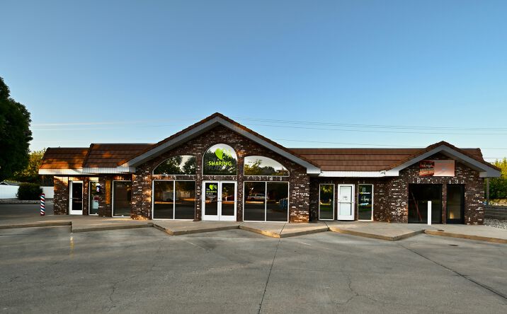 Pictures of Office, Retail property located at 2711 Santa Clara Dr, Santa Clara, UT 84765 for sales - image #1