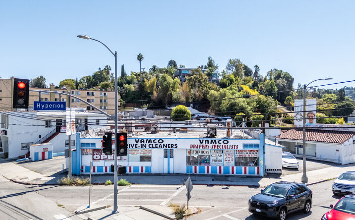 Pictures of Retail, Land property located at 2828 Hyperion Ave, Los Angeles, CA 90027 for sales - image #1