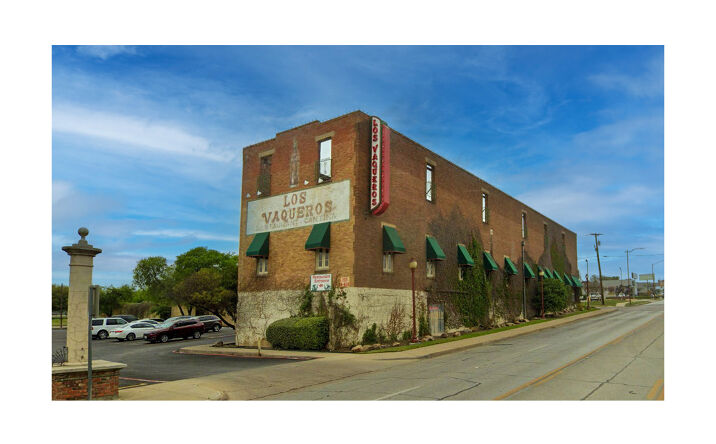 Pictures of Retail, Multifamily, Office, Hospitality property located at 2629 N Main St, Fort Worth, TX 76164 for sales - image #1