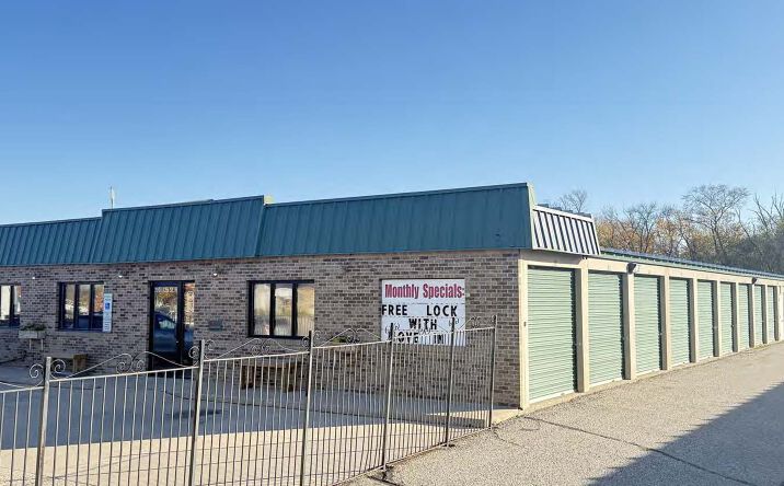 Pictures of Retail, Special Purpose property located at 2101 12th St N, Fargo, ND 58102 for sales - image #1