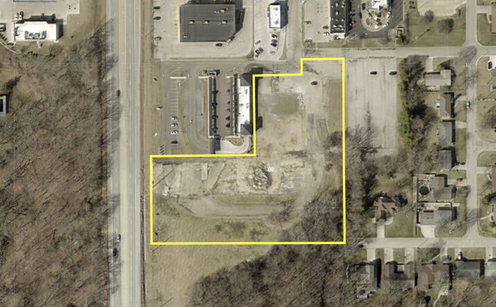 Pictures of Land property located at Lot 2 16th Street, Peru, IL 61354 for sales - image #1