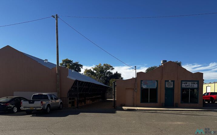 Pictures of Retail property located at 223 S 5th Street, Fort Sumner, NM 88119 for sales - image #1