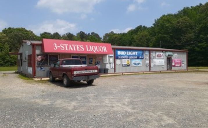 Pictures of Retail property located at 2228 Browns Cemetery Rd, Doddridge, AR 71834 for sales - image #1