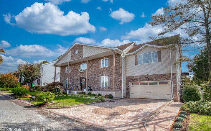 Pictures of Multifamily property located at 30 Woodvale Loop, Staten Island, NY 10309 for sales - image #1