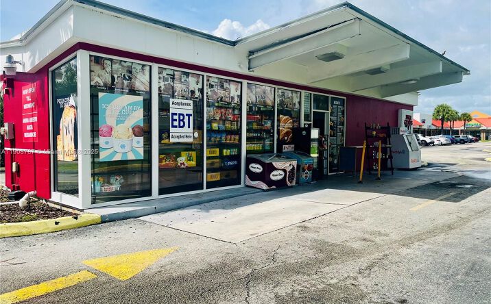 Pictures of Business for Sale, Retail property located at Farm Store Franchise For Sale In Hialeah Gardens, Hialeah Gardens, FL 33018 for sales - image #1