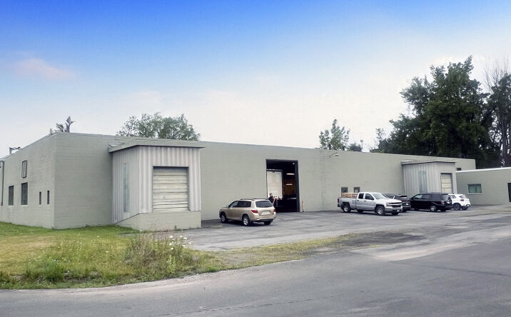 Pictures of Industrial property located at 302 Stoutenger St, East Syracuse, NY 13057 for sales - image #1