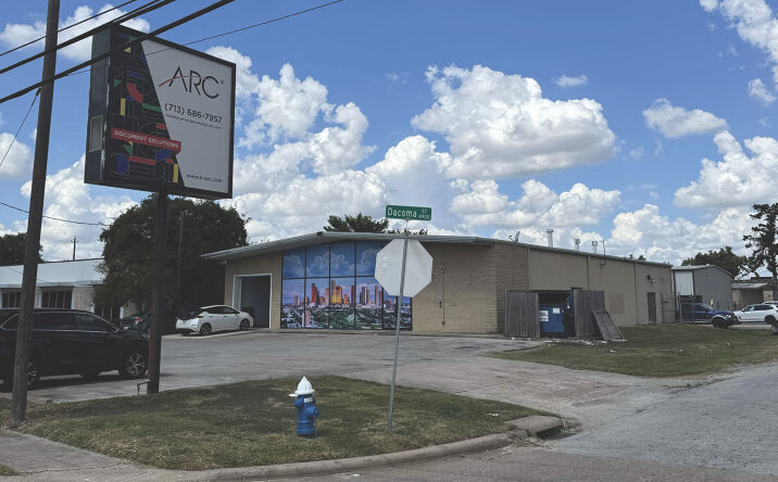 Pictures of Mixed Use, Office property located at 4900 Dacoma St, Houston, TX 77092 for sales - image #1