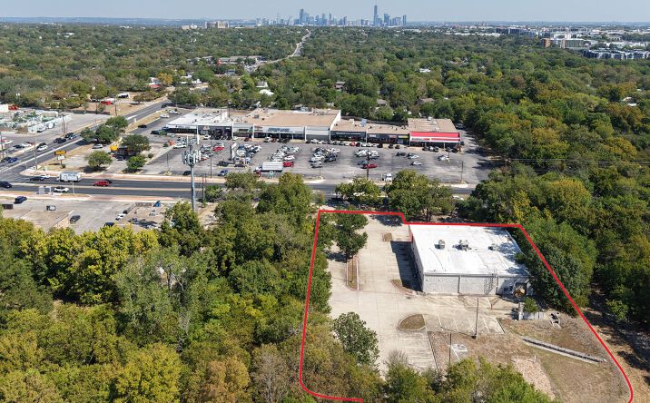 Pictures of Retail property located at 501 W Stassney Ln, Austin, TX 78745 for sales - image #1