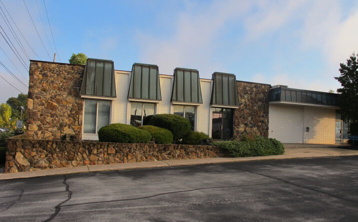 Pictures of Office property located at 3003 E Chestnut, Suite 1200, Springfield, MO 65802 for sales - image #1