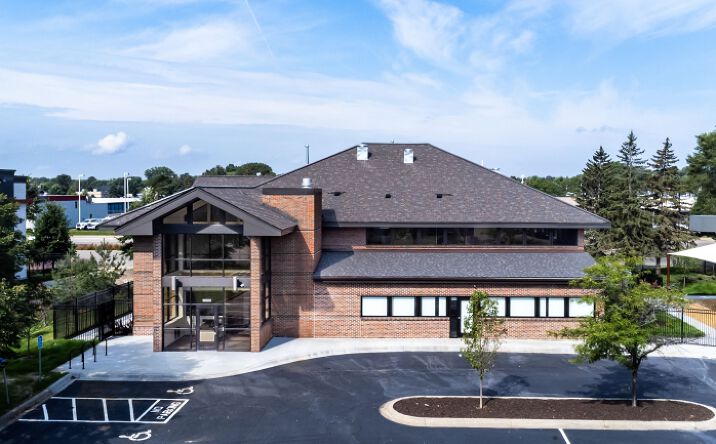 Pictures of Mixed Use, Office, Retail, Special Purpose property located at 14605 Glazier Ave, Apple Valley, MN 55124 for sales - image #1