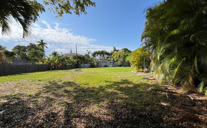 Pictures of Land property located at 1920 Keystone Blvd, North Miami, FL 33181 for sales - image #1