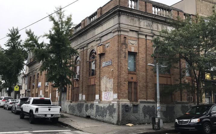 image of property at 181 PORT RICHMOND AVE Staten Island NY 10302-1311