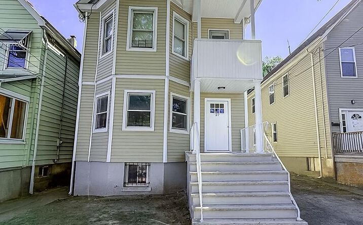Pictures of Multifamily property located at 27 Wright Avenue, Staten Island, NY 10303 for sales - image #1