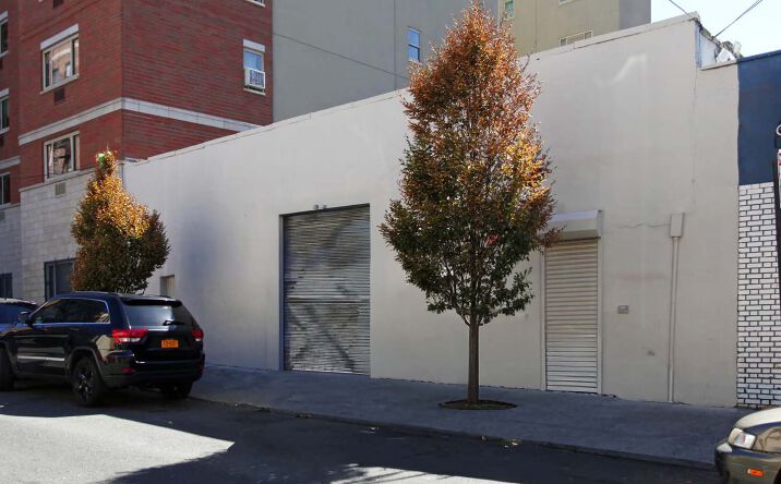 Pictures of Retail, Industrial property located at 546 E 170th St, Bronx, NY 10456 for sales - image #1