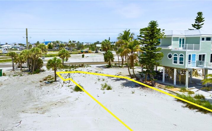 Pictures of Land property located at 5682 Estero Blvd, Fort Myers Beach, FL 33931 for sales - image #1