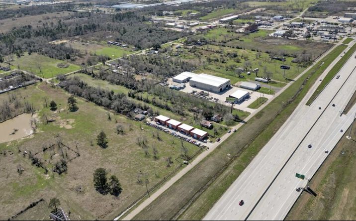 Pictures of Land property located at 3615 10th St, Brookshire, TX 77423 for sales - image #1