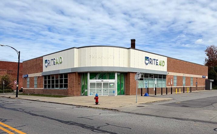Pictures of Retail property located at 789 Tonawanda St, Buffalo, NY 14207 for sales - image #1