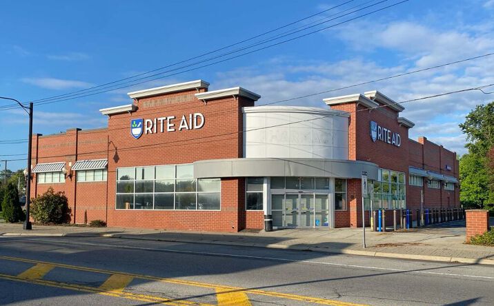 Pictures of Retail, Mixed Use property located at 3924 Harlem Rd, Buffalo, NY 14226 for sales - image #1