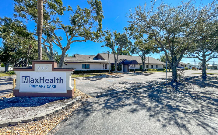 Pictures of Office property located at 602 4th Ave W, Palmetto, FL 34221 for sales - image #1
