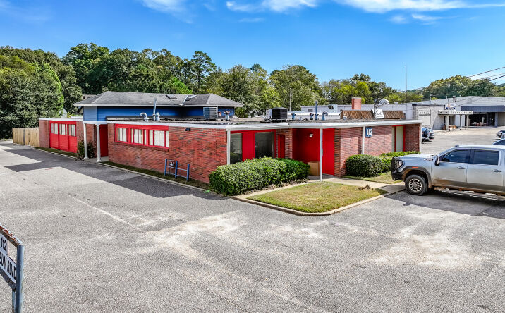Pictures of Office, Retail property located at 112 Coliseum Blvd, Montgomery, AL 36109 for sales - image #1