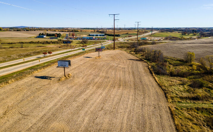 Pictures of Land property located at Lt1 Hwy 18, Dodgeville, WI 53533 for sales - image #1