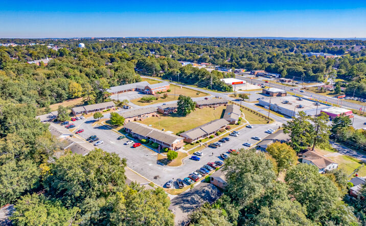 Pictures of Multifamily property located at 3389 Sherry Dr, Macon, GA 31206 for sales - image #1