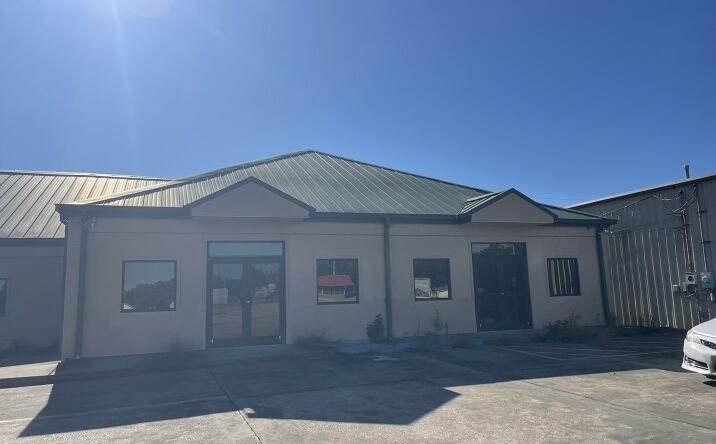 Pictures of Office, Retail property located at 25073 LA-1, Plaquemine, LA 70764 for sales - image #1