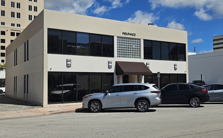 Pictures of Office property located at 365 Palermo Ave, Coral Gables, FL 33134 for sales - image #1