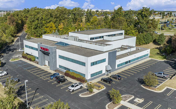 Pictures of Industrial property located at 1200 Harmon Rd, Auburn Hills, MI 48326 for sales - image #1