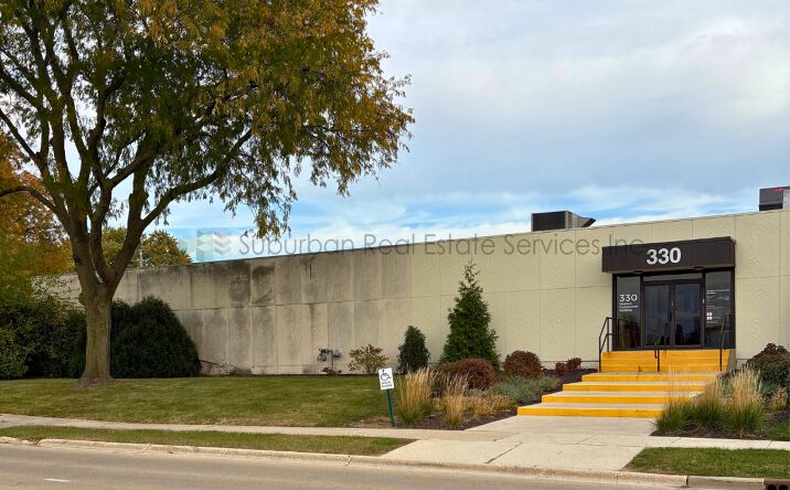 Pictures of Office property located at 330 Madison St, Joliet, IL 60435 for sales - image #1