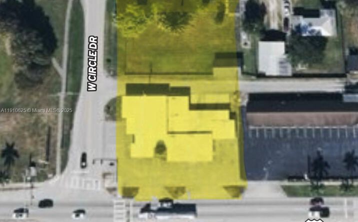 Pictures of Retail, Office property located at 441 W Sugarland Hwy, Clewiston, FL 33440 for sales - image #1