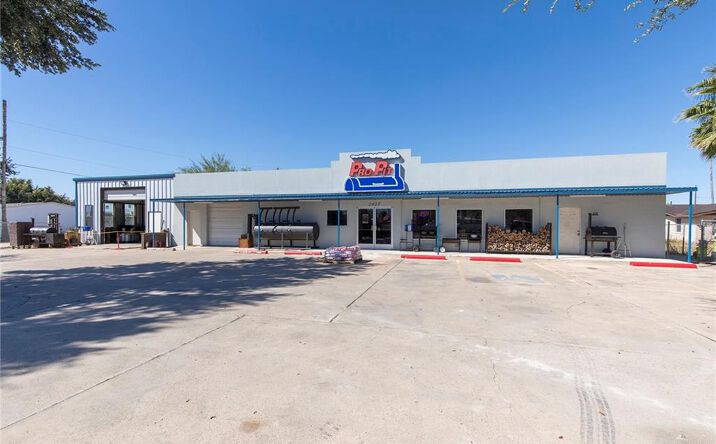 Pictures of Industrial, Retail property located at 2427 N Jackson Road, Edinburg, TX 78541 for sales - image #1