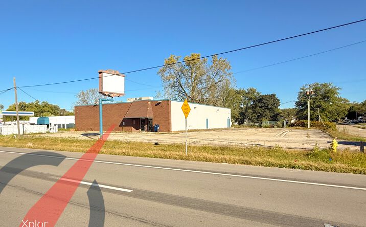 Pictures of Retail property located at 3310 E Jackson St, Muncie, IN 47303 for sales - image #1