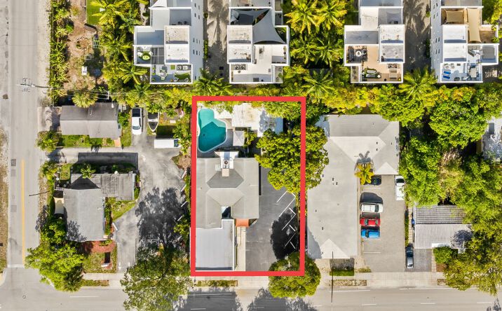 Pictures of Land, Multifamily, Retail property located at 736-738 NE 3rd Ave, Fort Lauderdale, FL 33304 for sales - image #1