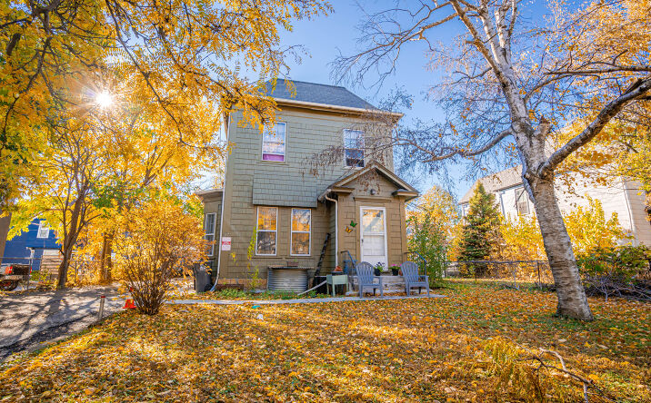Pictures of Multifamily property located at 337 Maria Ave, Saint Paul, MN 55106 for sales - image #1