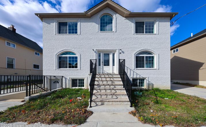 Pictures of Multifamily property located at 12 Simonson Avenue, Staten Island, NY 10303 for sales - image #1