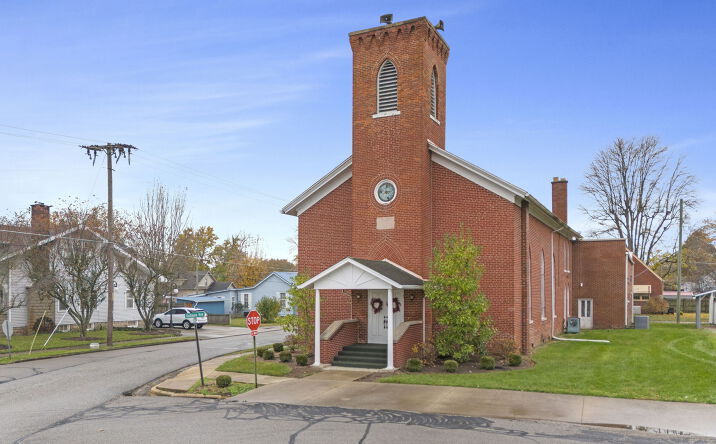 Pictures of Hospitality, Mixed Use, Multifamily, Office, Special Purpose property located at 102 N Kattman Avenue, Crothersville, IN 47229 for sales - image #1