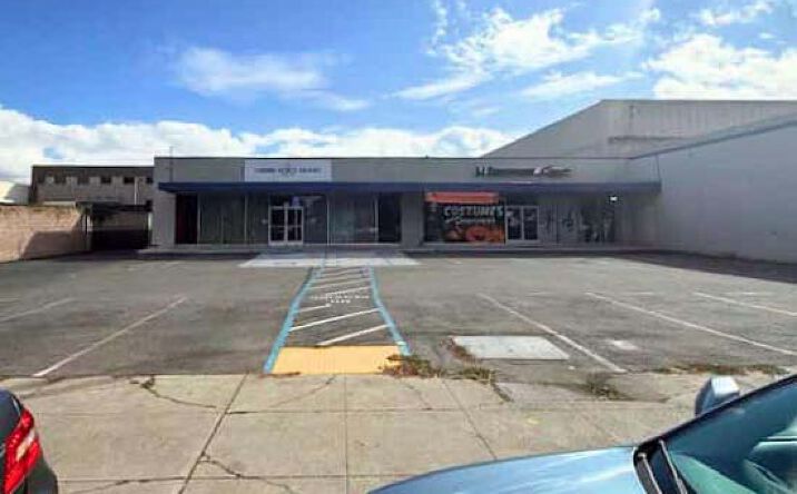 Pictures of Industrial property located at 376 Race St, San Jose, CA 95126, 366, Race St, San Jose, CA 95126 for sales - image #1